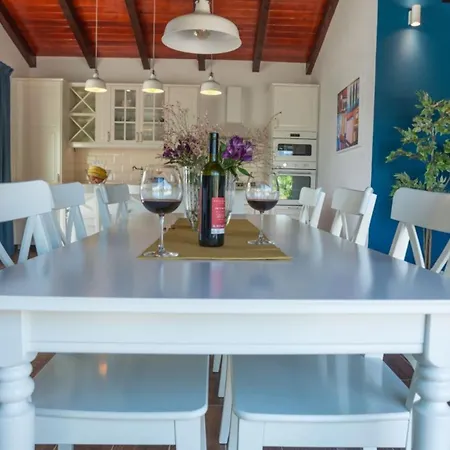 House Victoria 2 By Guide Villa Nerezine