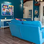 House Victoria 2 By Guide *