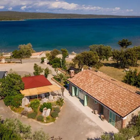 Villa House Victoria 2 By Guide Nerezine